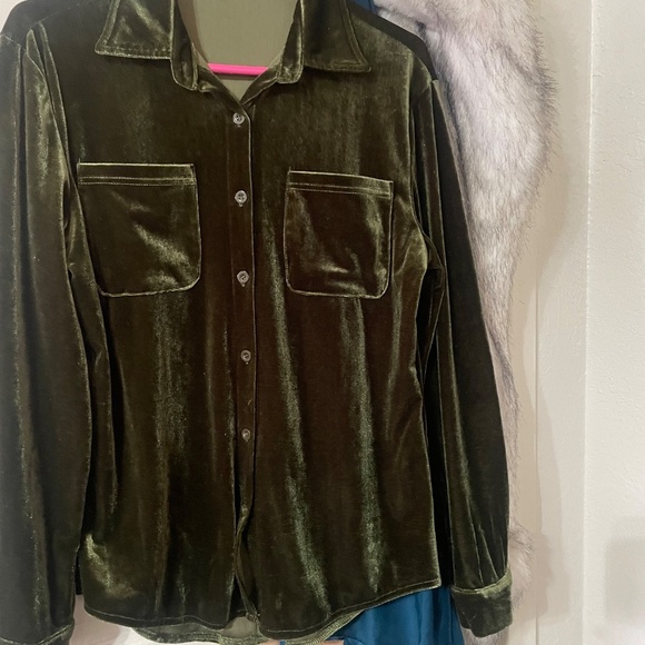 Forest Green Velvet long sleeve shirt - Picture 4 of 4